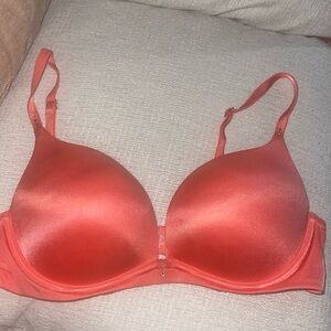 Victoria’s Secret push up bra a soft silky material w/ rhinestones nice padding